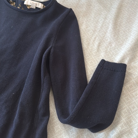 Sweater - Picture 3 of 6